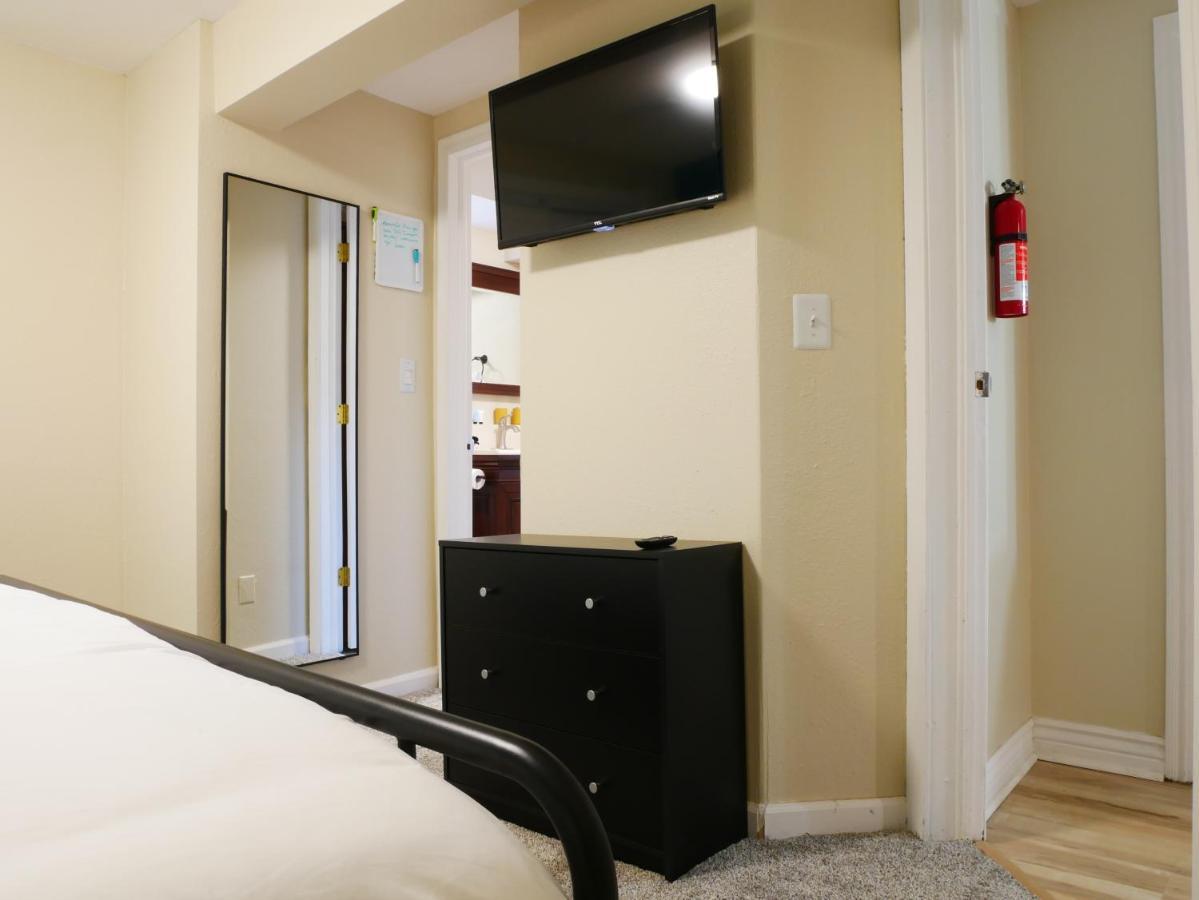 Private Basement, Bath, Living Area In Morrison Apartment Екстериор снимка